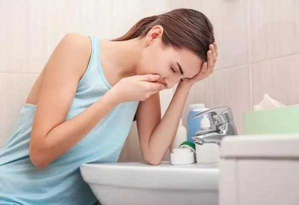 Sabah mide bulantısı neden olur? Mide bulantısına ne iyi gelir, ilaçsız geçer mi? İşte sebepleri, çözümü…-2