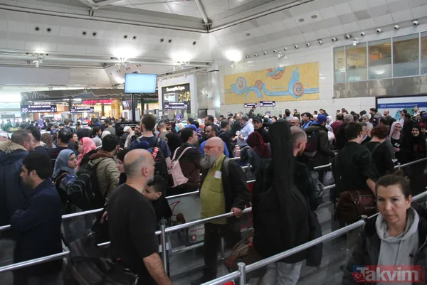 Atatürk Havalimanı’nda yılbaşı öncesi yoğunluk - 11
