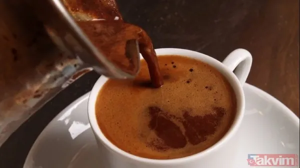 Bir De İftarda, Bağırsakların İyi Çalışması İçin Mutlaka Zeytinyağı Ve Kahve İçmek Çok Önemli.