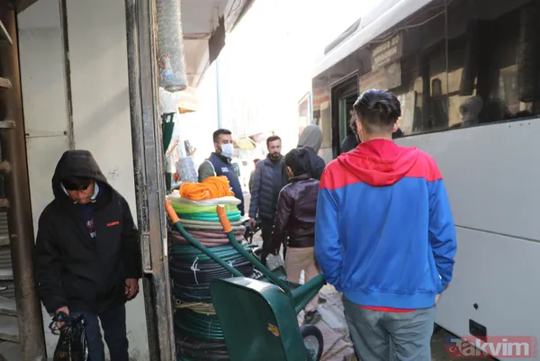 Van'da metruk binada Afganistan uyruklu 13 göçmen yakalandı - 15