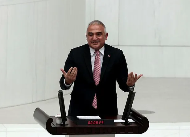 turkiyeden-bir-rekor-daha-kultur-ve-turizm-bakani-mehmet-nuri-ersoy-duyurdu-1639423517724.jpeg Türkiye'den bir rekor daha! Kültür ve Turizm Bakanı Mehmet Nuri Ersoy duyurdu-4