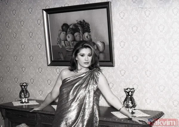 Yeşilçam’ın ikonu 71 yaşında hala efsane: Gülşen Bubikoğlu deri stiliyle ortalığı salladı - 2