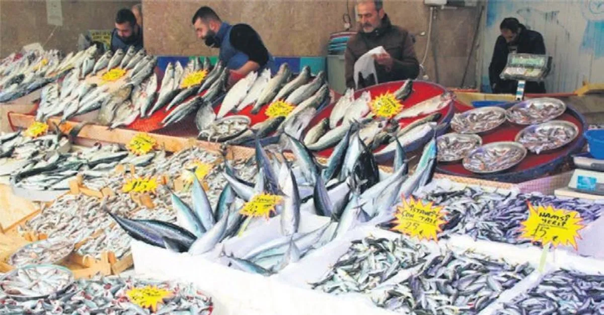 balik fiyatlari el yakiyor hamsi halde 15 tezgahta 35 restoranda 80 tl takvim
