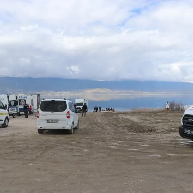 Kayıp olarak aranıyordu cesedi gölde bulundu