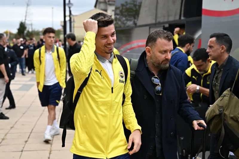 SON DAKİKA FENERBAHÇE TRANSFER HABERLERİ | Fenerbahçe'de ayrılık! İsmail Kartal'ın gözdesi Miha Zajc yolcu - 12