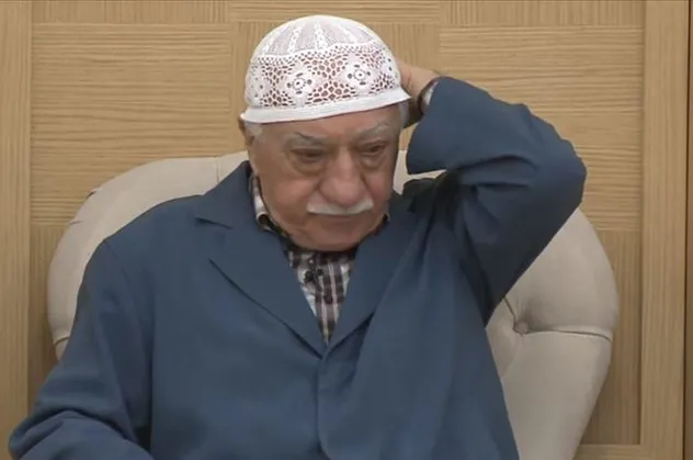 FETÖ’de taht kavgası: Liderlik için birbirlerine girdiler