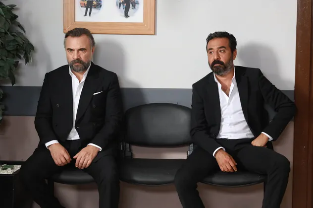 EDHO yine zirvede! Eşkıya Dünyaya Hükümdar Olmaz son bölüm izle!