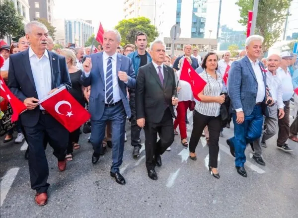 İzmir Büyükşehir Belediyesi Kılıçdaroğlu'nu görmedi-2
