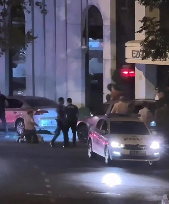 Avcılar'da taşkınlık yapan 3 kişi gözaltına alındı-2