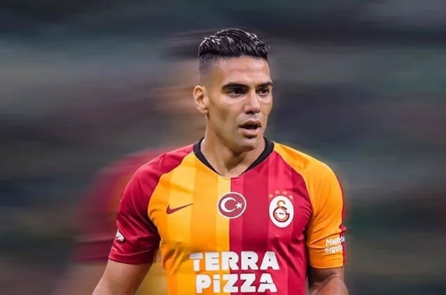 Radamel Falcao'dan Arda Turan'a 'Galatasaray'a hoş geldin' mesajı