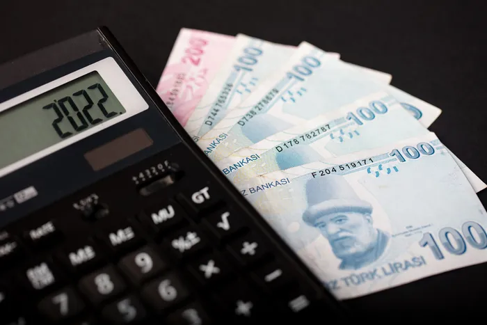 8000-tl-ek-odeme-onayi-cikti-16-milyon-emekliye-1-2-3-aralikta-cifte-jest-geliyor-10-gun-icinde-yatacak-1700470982492.jpg 17 milyon emekliye 1-2-3-4 Aralık'ta çifte jest geliyor; 9.000 TL ek ödeme onayı geldi! 10 gün içinde yatacak-5