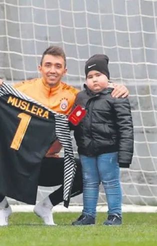 Cimbom’a özel konuk