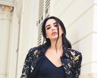 Ünlü futbolcu Arda Turanın eşi Aslıhan Doğan moda sektörüne giriş yaptı