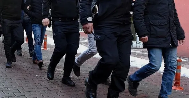 Antalya'da FETÖ operasyonu: 4 gözaltı