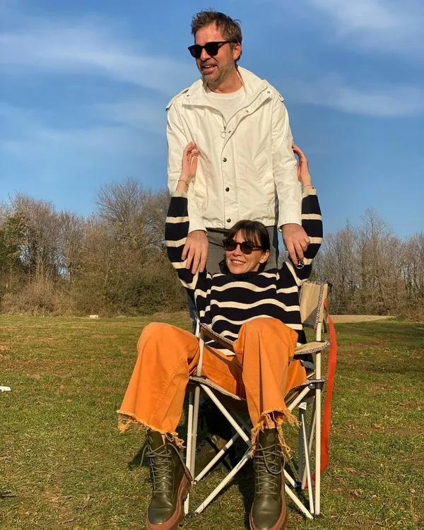 sarp-apak-esi-bengisu-apak-ile-goruntulendi-engin-ozturk-ile-cikan-haberler-hakkinda-bakin-neler-soyledi-1680472805748.jpg Sarp Apak eşi Bengisu Apak ve arkadaşı Engin Öztürk'le ilgili çıkan haberler hakkında ilk kez konuştu!-13