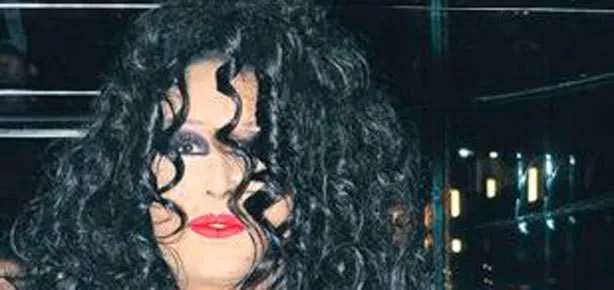 Gözler kadın gördü!