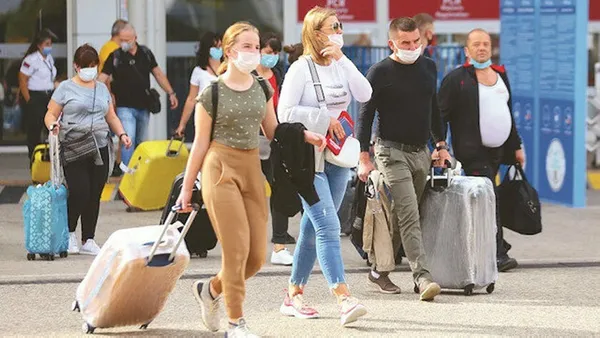 bu-yilin-ilk-7-ayinda-turist-sayisi-2020-yilinin-ayni-donemine-gore-yuzde-50-artti-1629791979057.jpg Bu yılın ilk 7 ayında turist sayısı 2020 yılının aynı dönemine göre yüzde 50 arttı-2