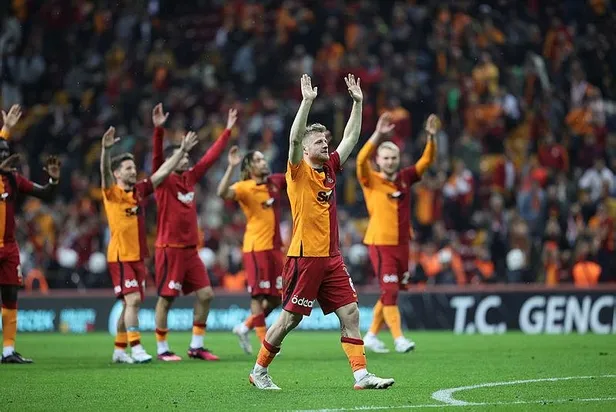 super-ligdeki-sampiyonluk-yarisini-takvim-yazarlari-degerlendirdi-1680568647338.jpeg Süper Lig'deki şampiyonluk yarışını TAKVİM yazarları değerlendirdi-6
