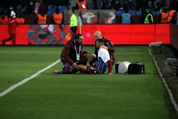 trabzonspor-antalyayi-devirdi-ziraat-turkiye-kupasinda-yari-finale-yukseldi-1646176349619.jpeg Trabzonspor Antalya'yı devirdi! Ziraat Türkiye Kupası'nda yarı finale yükseldi-5