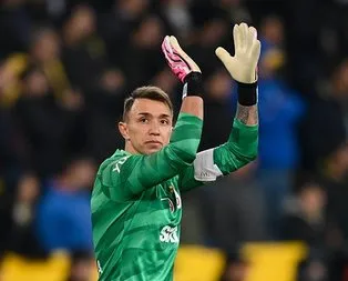 Muslera’ya Parma kancası