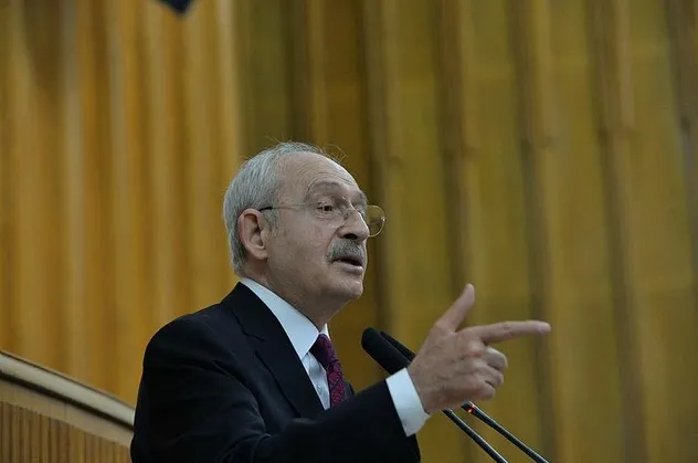 Kılıçdaroğlu'nun köşe bucak kaçtığı soru! Bildiriyi hangi büyükelçiye düzeltmeye gönderdi? İki büyükelçiden hangisi satış yaptı?
