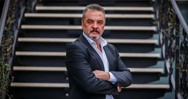 teskilat-mete-baskan-oldu-mu-mesut-akusta-teskilat-dizisinden-ayrildi-mi-neden-ayrildi-1648398147666.jpg Teşkilat Mete Başkan öldü mü? Mesut Akusta Teşkilat dizisinden ayrıldı mı, neden ayrıldı?-5