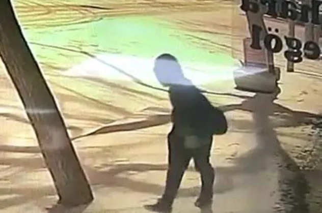 Gece kuyumcuyu soydu gündüz karısı altınları sattı! Konya'da film gibi hırsızlık