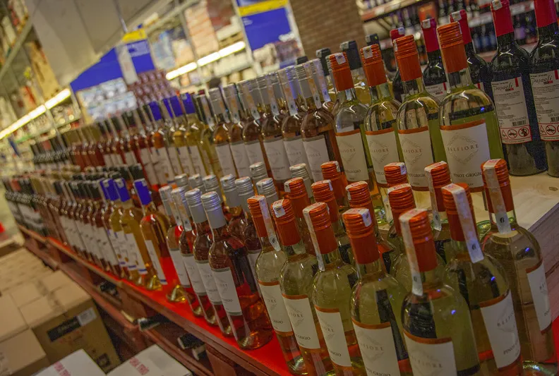 DSÖ Türkiye’nin alkol politikalarını örnek gösterdi!