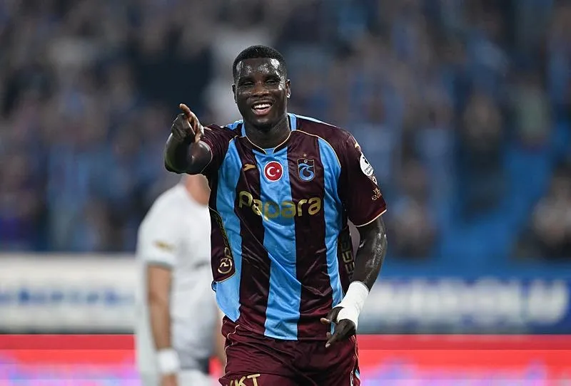 trabzonsporda-paul-onuachu-sikintisi-trabzonsporda-paul-onuachu-saskinligi-sifir-cekti-1789378124269.jpeg Trabzonspor'da Paul Onuachu şaşkınlığı! Sıfır çekti-4