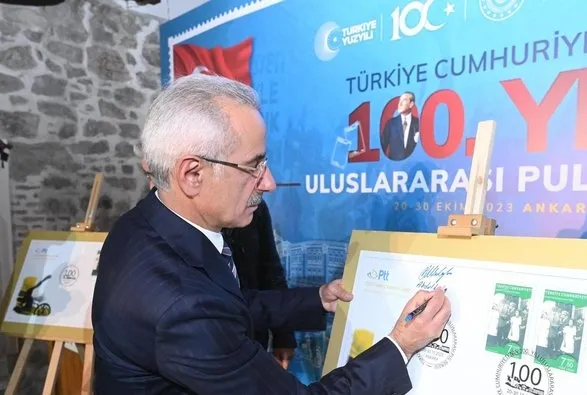 PTT’den 100. yıla özel pul!