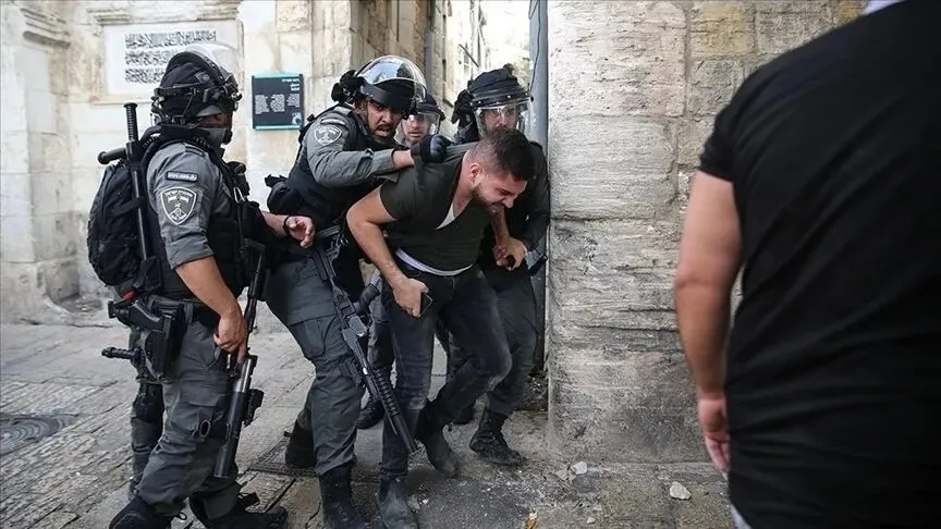 israilliler-temmuz-ayinda-mescid-i-aksaya-27-kez-baskin-duzenledi-1785767872428.jpeg İsrailliler temmuz ayında Mescid-i Aksa'ya 27 kez baskın düzenledi-3