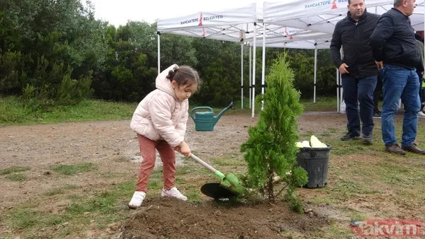 Şırnak-Cizre Karayolunun 30'Uncu Kilometresinde, Şehit Güvenlik Korucusu Dündar Page Tüneli Yanındaki Kırsal Arazide Gerçekleştirilen Fidan Dikim Etkinliğinde...