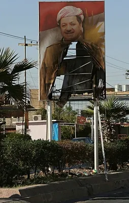 Barzani günden güne eriyor