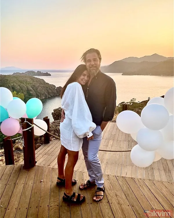 Engin Altan Düzyatan ile Neslişah Alkoçlar çifti Umre'ye gitti! Medine’den yaptığı paylaşıma beğeni yağdı! - 12