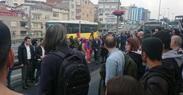 Perpa durağında metrobüs arızalandı