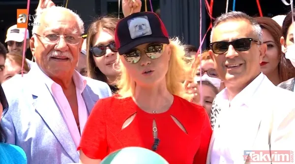 Müge Anlı'nın nikahından ilk fotoğraf Zuhal Topal'dan! Damat Şinasi Yüzbaşıoğlu ile gelin Müge Anlı'ya bakın: "Gelinlik çok yakışmış" - 7