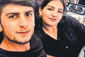 45 bıçak darbesiyle vahşet