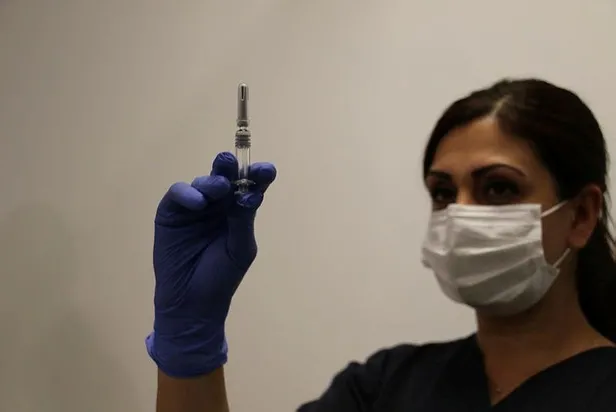 Son dakika: Çin aşısı gönüllü vatandaşlar üzerinde de uygulanmaya başlandı! İşte ilk görüntüler-4