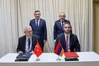 Türkiye ile Ermenistan arasında Ani Köprüsü için imzalar atıldı: Yılmaz ve Paşinyan Erivan'da bir araya geldi