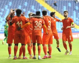 Adanaspor turladı