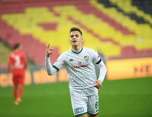 Fransız devi genç yıldızın peşinde