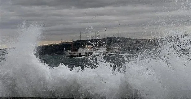 İstanbul’da sis engeli! Gemi trafiği çift yönlü askıya alındı! Seferler iptal edildi