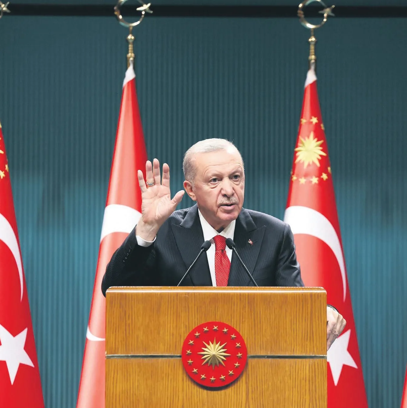 Uzatılan el kopartılamaz