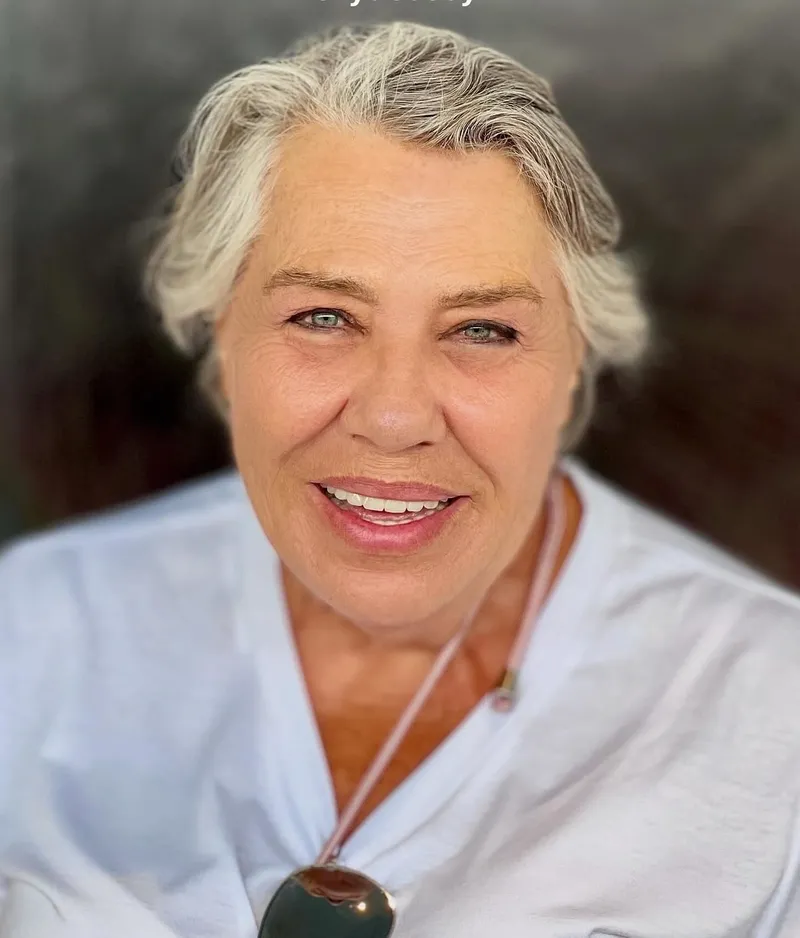 isil-yucesoydan-takipcisinin-olumsuz-yorumuna-zarif-yanit-1767688540143.jpg Işıl Yücesoy’dan takipçisinin olumsuz yorumuna zarif yanıt-4