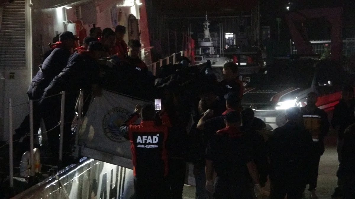 Karadeniz'de Türk balıkçı teknesine alçak saldırı! 1 kişi hayatını kaybetti-5