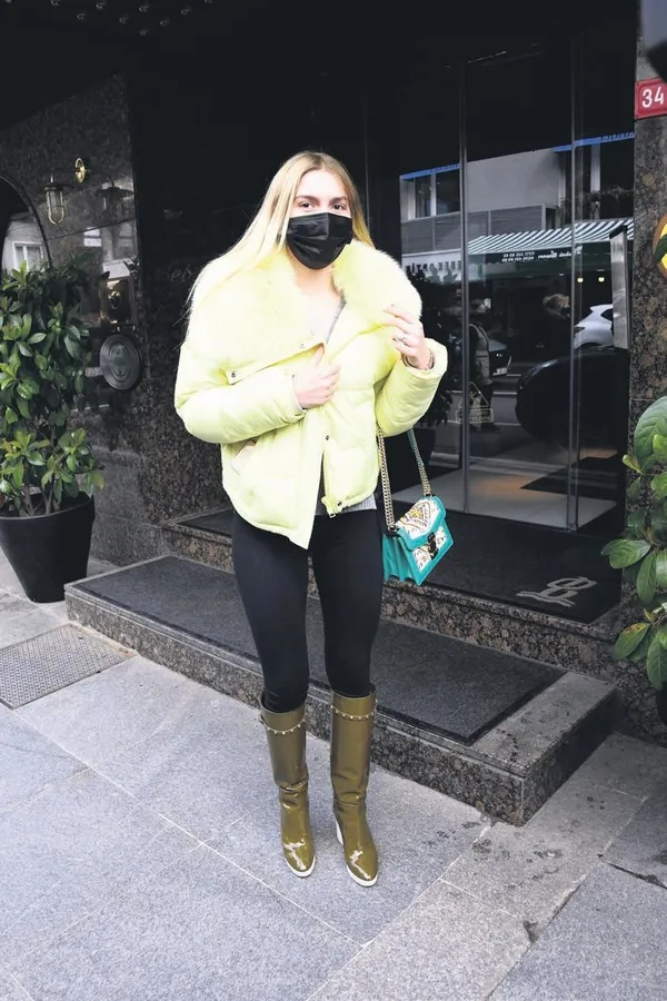 Semra San ve Sinan Akçıl’ın rol aldığı klip merak uyandırdı-4