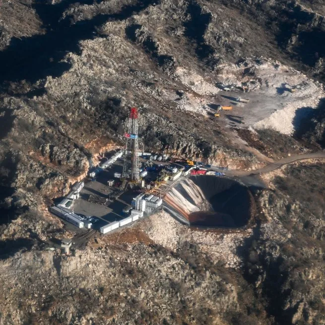 Terörden temizlenen Gabar Dağında yeni petrol rezervi keşfedilen kuyuda çalışmalar tam gaz devam ediyor!