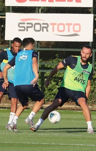 Fenerbahçe'den flaş transfer açıklaması!