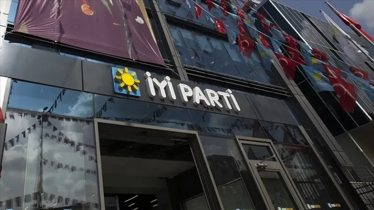 İYİ Parti kurultayında seçim 2. tura kaldı!