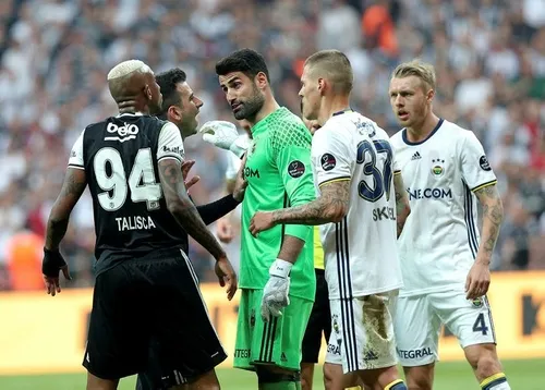 Talisca'dan derbiyi karıştıran hareket-3